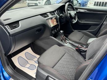 Skoda Octavia 2.0 TSI GPF vRS Estate 5dr Petrol DSG Euro 6 (s/s) (245 ps)