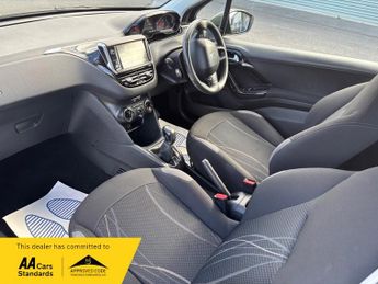 Peugeot 208 1.4 HDI DIESEL ACTIVE £20 TAX BLUETOOTH DAB TOUCHSCREEN RADIO CR