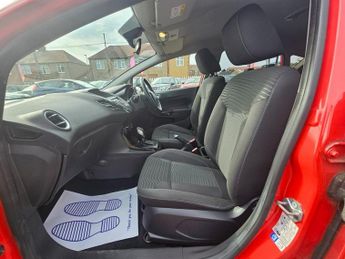 Ford Fiesta 1.0T EcoBoost Zetec Powershift Euro 6 5dr