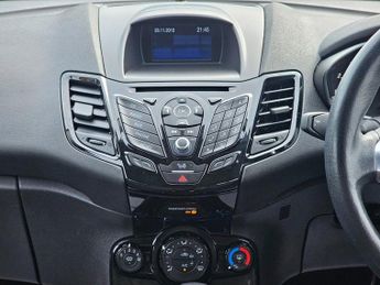 Ford Fiesta 1.0T EcoBoost Zetec Powershift Euro 6 5dr