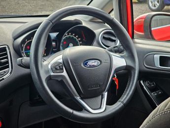 Ford Fiesta 1.0T EcoBoost Zetec Powershift Euro 6 5dr