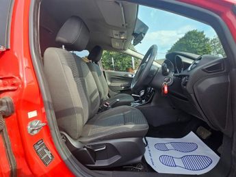 Ford Fiesta 1.0T EcoBoost Zetec Powershift Euro 6 5dr