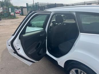 Ford FOCUS TITANIUM NAVIGATOR