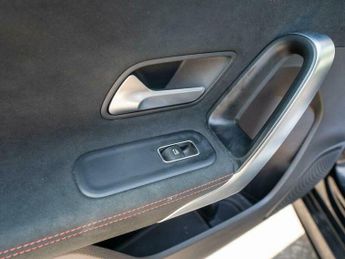 Mercedes-Benz A Class 2.0 A220d AMG Line 8G-DCT Euro 6 (s/s) 4dr