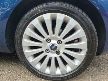 Ford Fiesta 1.4 Titanium 5dr
