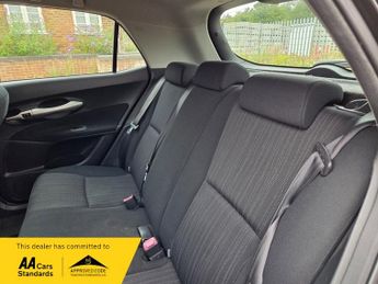 Toyota Auris 1.6 T3 Hatchback 5dr Petrol Multimode (161 g/km, 124 bhp)