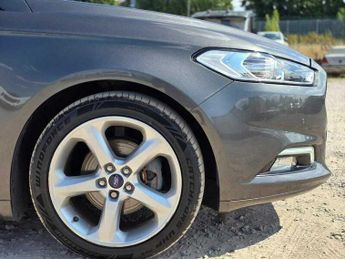 Ford Mondeo TITANIUM EDITION HEV