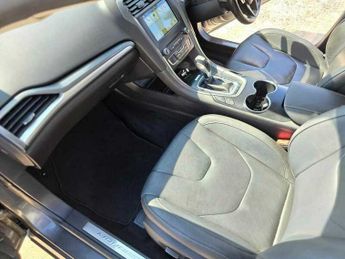 Ford Mondeo TITANIUM EDITION HEV