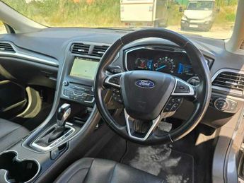 Ford Mondeo TITANIUM EDITION HEV