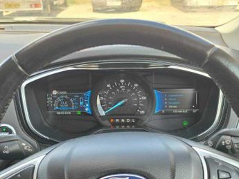 Ford Mondeo TITANIUM EDITION HEV