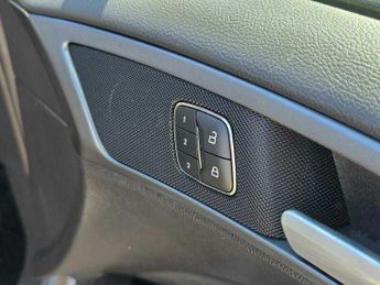 Ford Mondeo TITANIUM EDITION HEV