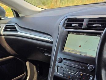 Ford Mondeo TITANIUM EDITION HEV