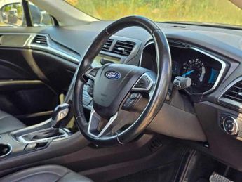 Ford Mondeo TITANIUM EDITION HEV