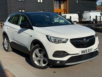 Vauxhall Grandland 1.2 Turbo GPF Sport Nav SUV 5dr Petrol Manual Euro 6 (s/s) (130 
