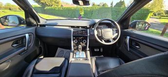 Land Rover Discovery Sport R-DYNAMIC SE