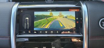 Land Rover Discovery Sport R-DYNAMIC SE