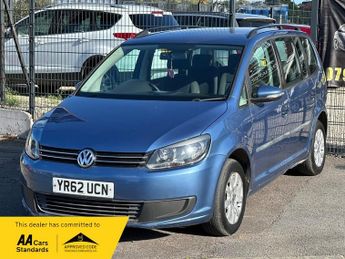 Volkswagen Touran 1.6 TDI S MPV 5dr Diesel DSG Euro 5 (105 ps)