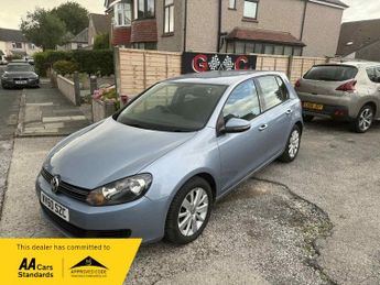 Volkswagen Golf SE TSI