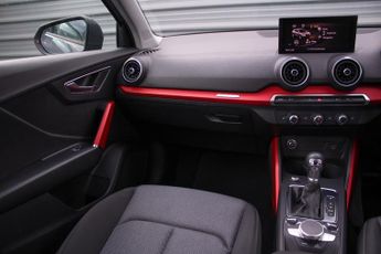Audi Q2 TFSI SPORT