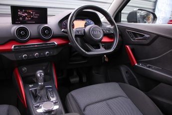 Audi Q2 TFSI SPORT