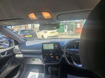Hyundai Ioniq PREMIUM