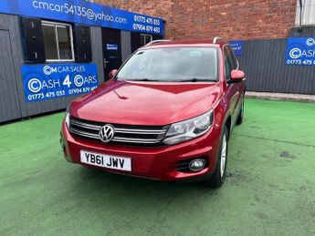 Volkswagen Tiguan 2.0 TDI BlueMotion Tech Escape SUV 5dr Diesel DSG 4WD Euro 5 (s/