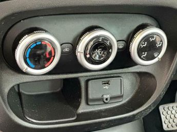 Fiat 500L 1.3 MultiJet Trekking Dualogic Euro 5 (s/s) 5dr