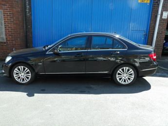 Mercedes-Benz C Class C180 BlueEfficiency Elegance 1.8 AUTOMATIC Saloon