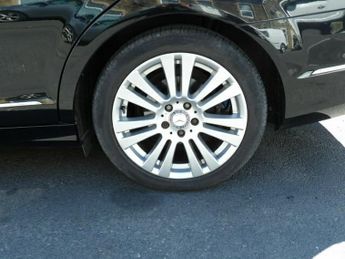 Mercedes-Benz C Class C180 BlueEfficiency Elegance 1.8 AUTOMATIC Saloon