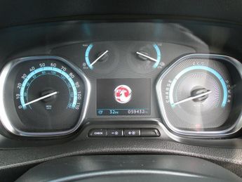 Vauxhall Vivaro L2H1 3100 DYNAMIC