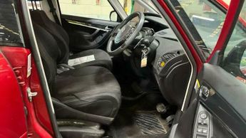 Citroen C4 Picasso 1.6 e-HDi Airdream Platinum EGS6 Euro 5 (s/s) 5dr