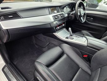 BMW 5 SERIES 520d M SPORT