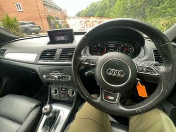 Audi Q3 2.0 TDI S line S Tronic quattro Euro 5 (s/s) 5dr