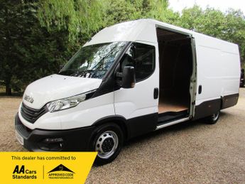Iveco Daily 2.3D HPI I4V 35S 4100 XLWB HIGH ROOF L4 H2 EURO 6 136 PS ** L@@K