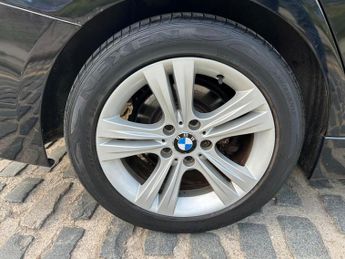 BMW 3 SERIES 320i SPORT