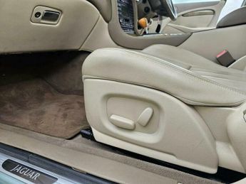 Jaguar S-Type 3.0 V6 SE 4dr