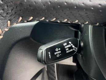 Audi Q3 TFSI S LINE