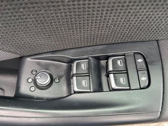 Audi Q3 TFSI S LINE