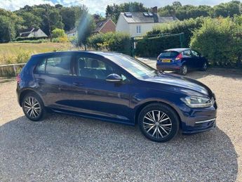 Volkswagen Golf TDi 1.6 TDI SE Nav DSG Euro 6 (s/s) 5dr