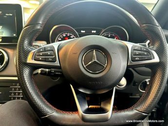 Mercedes CLA CLA 220 D AMG LINE [6X SERVICES, SAT NAV & PANORAMIC ROOF]