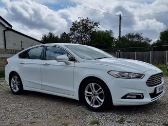 Ford Mondeo 2.0 TDCi Zetec Hatchback 5dr Diesel Manual Euro 6 (s/s) (150 ps)