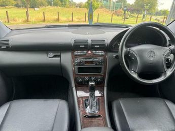 Mercedes-Benz C Class 1.8 C180 Kompressor Classic 4dr