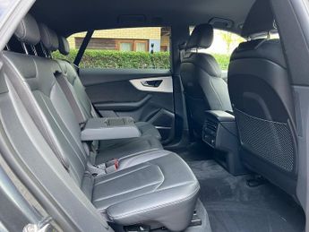 Audi Q8 TFSI QUATTRO S LINE