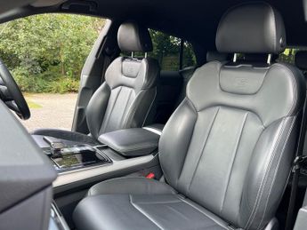 Audi Q8 TFSI QUATTRO S LINE