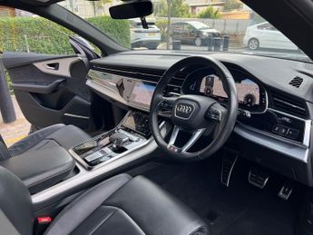 Audi Q8 TFSI QUATTRO S LINE