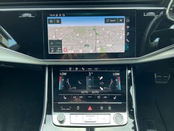 Audi Q8 TFSI QUATTRO S LINE