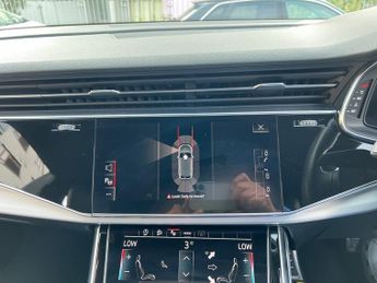 Audi Q8 TFSI QUATTRO S LINE
