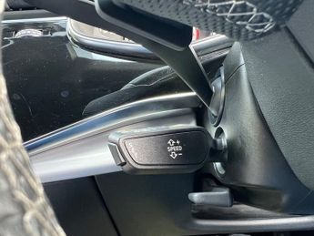 Audi Q8 TFSI QUATTRO S LINE