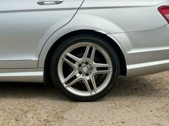 Mercedes-Benz C Class 3.0 C320 CDI V6 Sport G-Tronic Euro 4 5dr