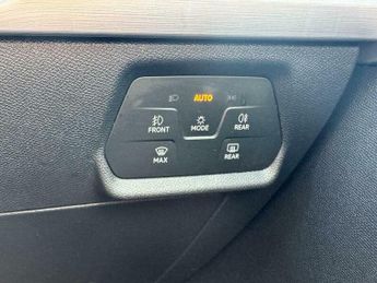 SEAT Leon 1.4 eHybrid 12.8kWh FR DSG Euro 6 (s/s) 5dr